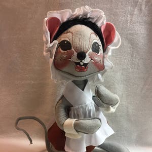 Annalee Dolls - Santa Mouse With Green Burlap Bag - 1967 (#AL277