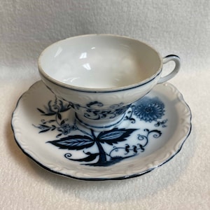 Vintage Blue Danube Blue Onion Teacup and Saucer (#DCG335)