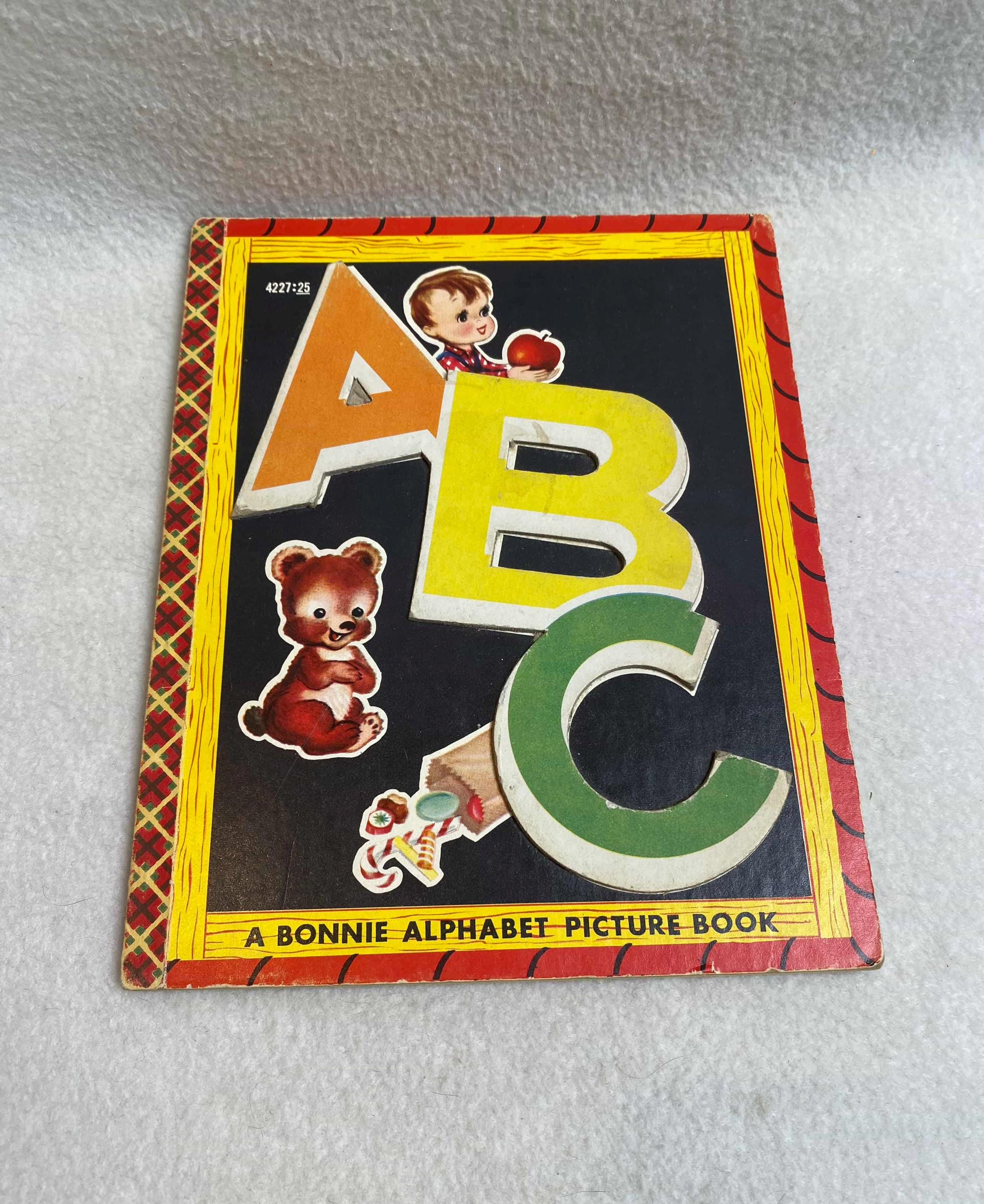 Vintage Children's Book (1945) - 'ABC A Bonnie Alphabet Picture