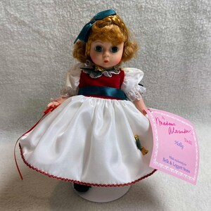 Vintage Madame Alexander Belk and Leggett Stores - &#39;Holly&#39; Doll - In Original Box (#DL1156)