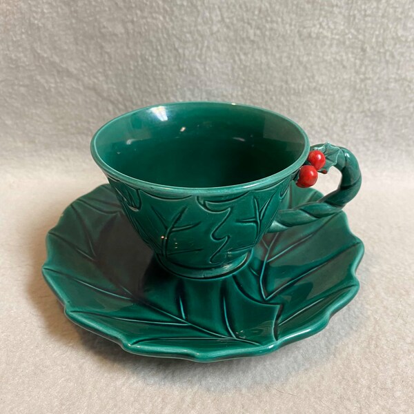 Vintage Lefton Green Holly with Red Berries Teacup and Saucer (#DCG791)