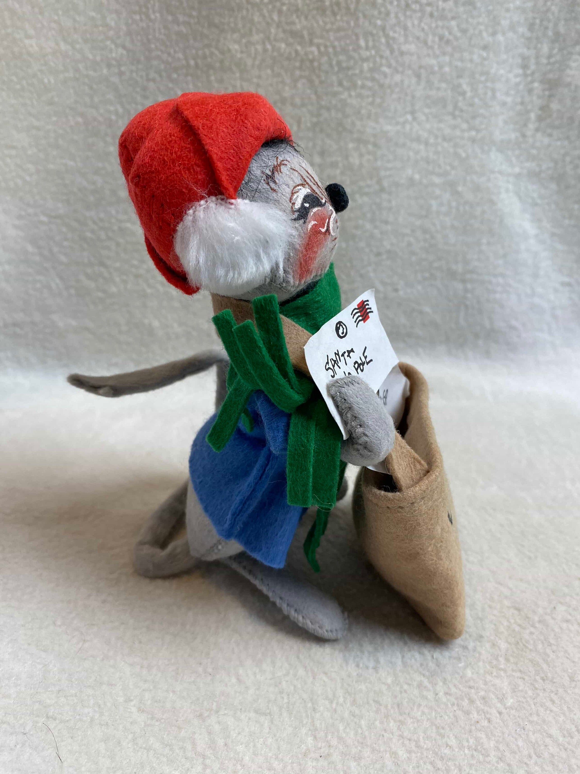 Annalee Dolls - US Postman Mouse With Letters to Santa - 1991 (#AL274 ...