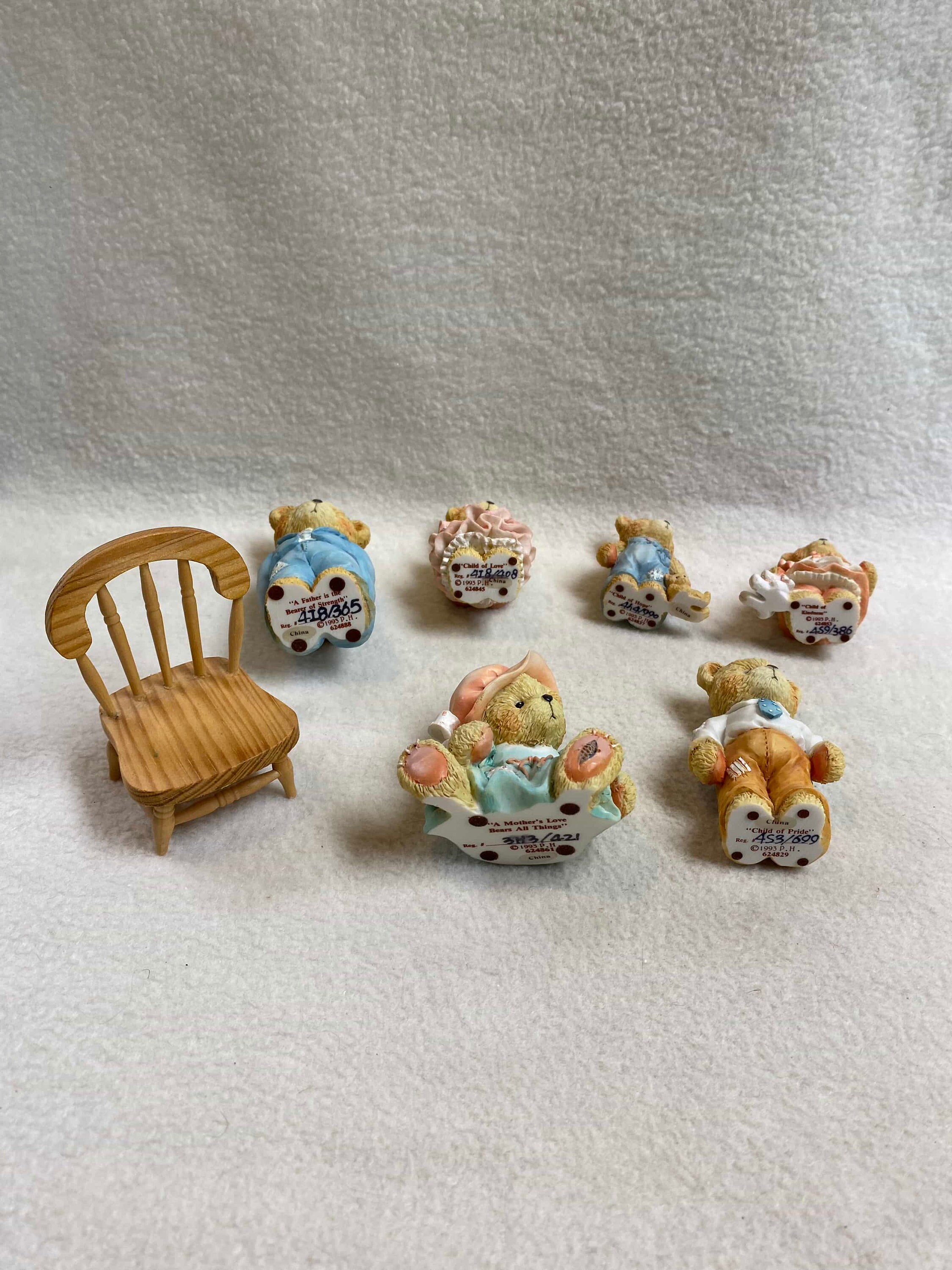 Cherished Teddies Figurines With Display/wall Shelf - 'our