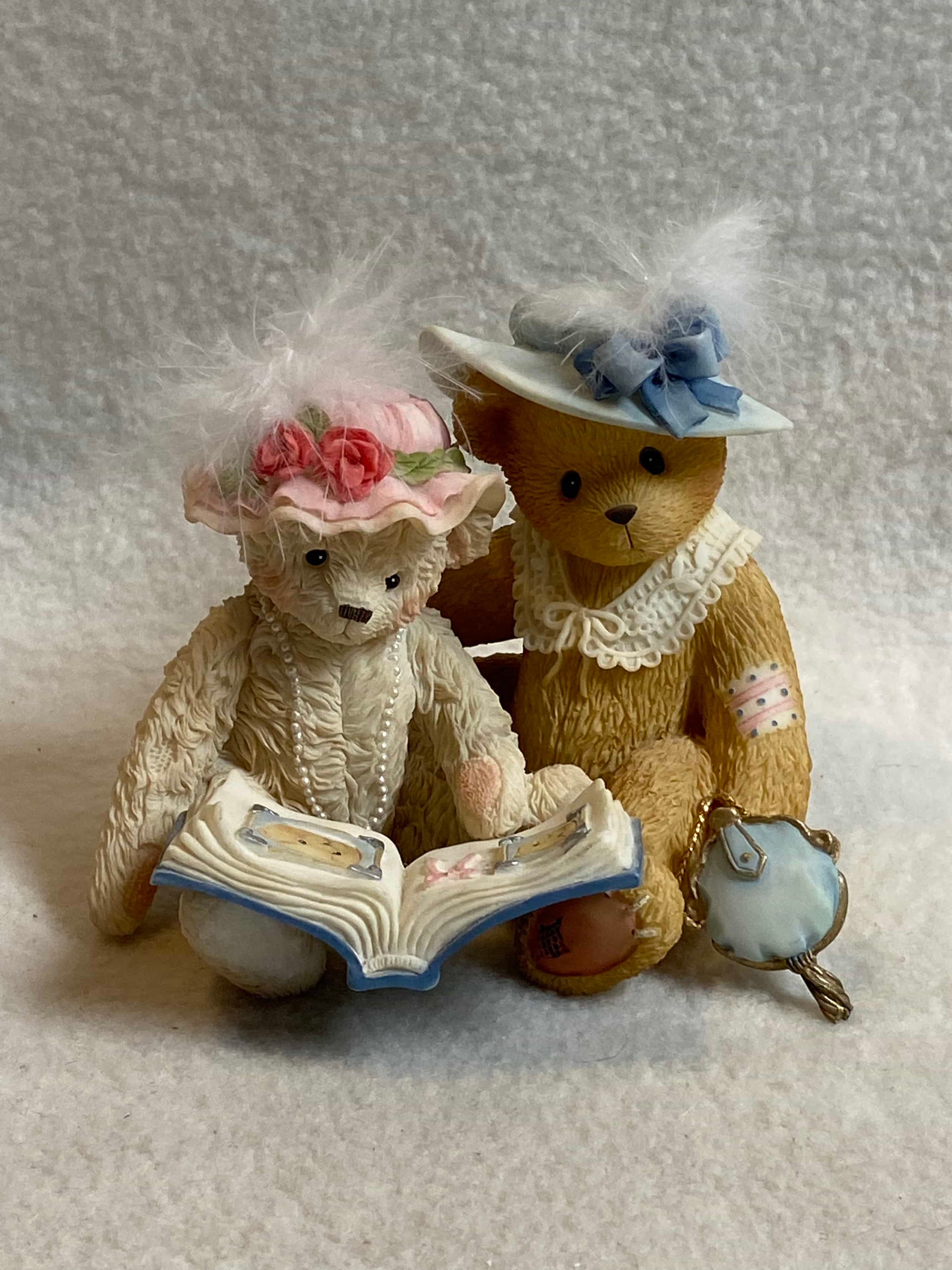 Cherished Teddies Figurine - Tess and Friend - 'Things Do Not Change, We Do' - Two Bears in Fancy Hats (#FIG1020)