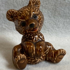 Vintage Goebel Brown Sitting Bear Figurine (#FIG1010)