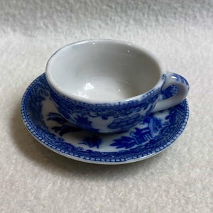 Small/Miniature Occupied Japan Blue Willow Cup and Saucer (#DCG1091)