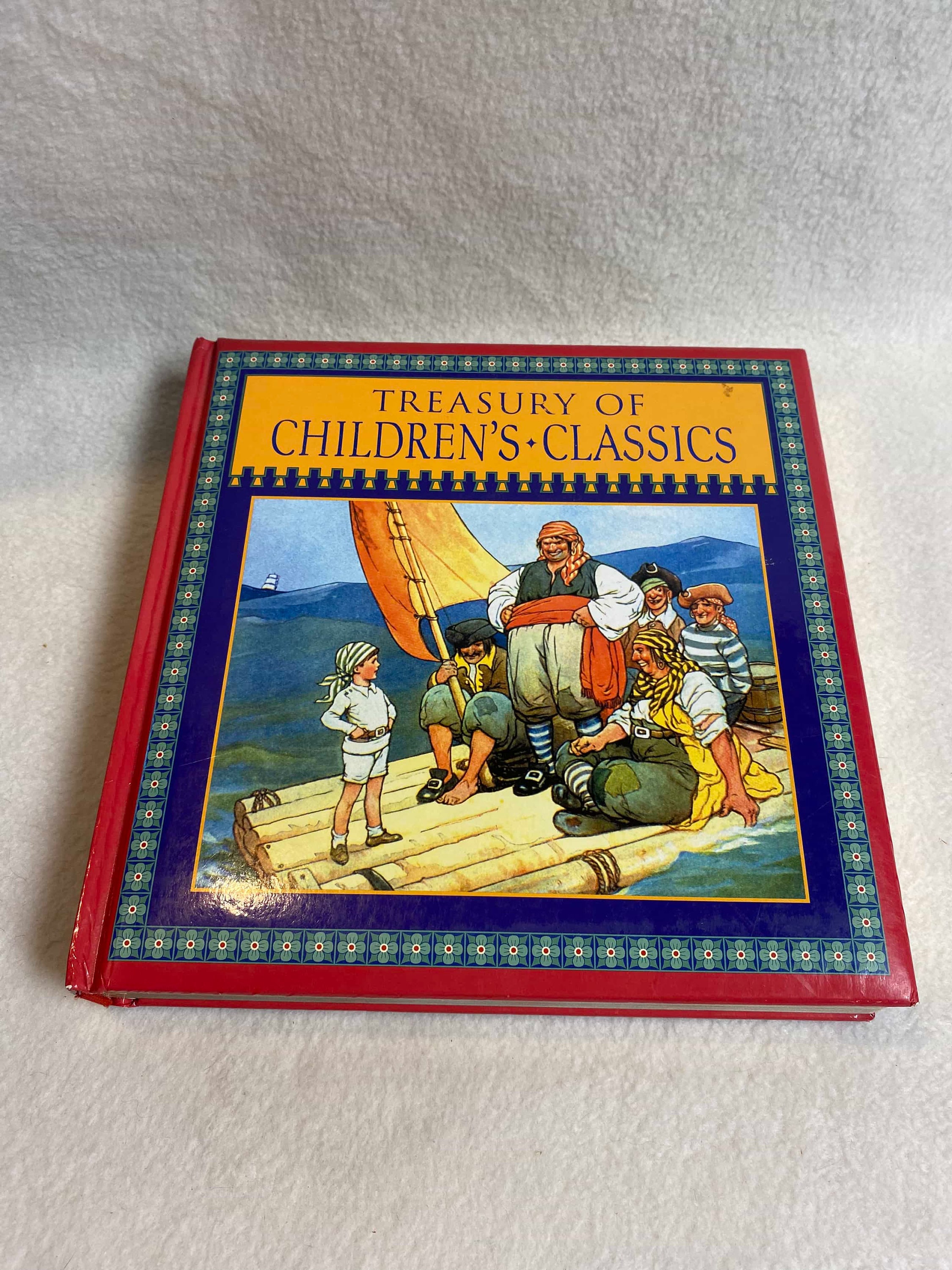 Vintage Children's Book (2000) - 'treasury of Children's Classics