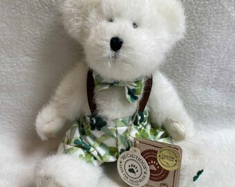 Boyds - Longaberger - 'Lucky O'Beary' Jointed Bear (#DL1089)