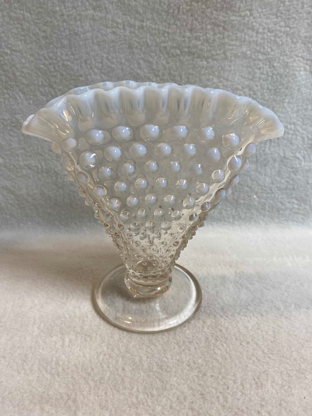 代引き手数料無料 Clear Fenton Vintage Opalescent (#VTT106 Vase Fan Hobnail 食器