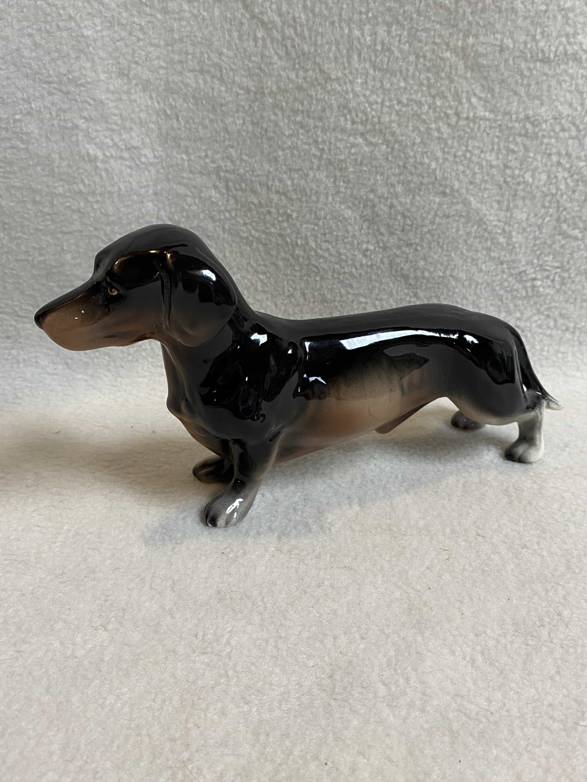 sausage dog figurine
