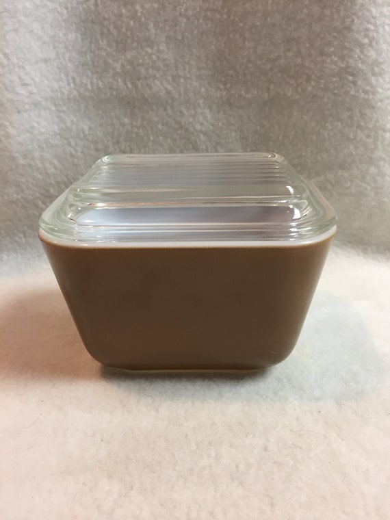 brown pyrex cookware