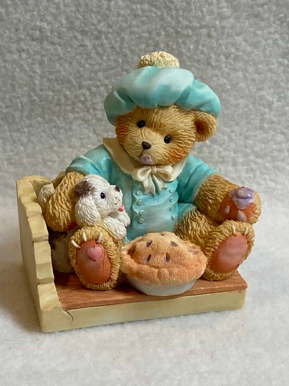 Cherished Teddies Figurine - Little Jack Horner - Bear With Pie
