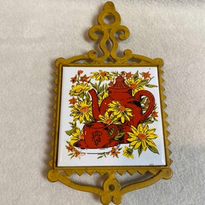 Vintage Kitchen Trivet with Gold Cast Iron (#VTT025)