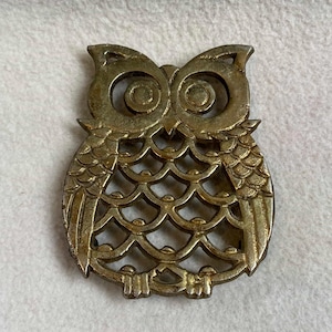 Vintage Brass Owl Trivet (#VTT031)