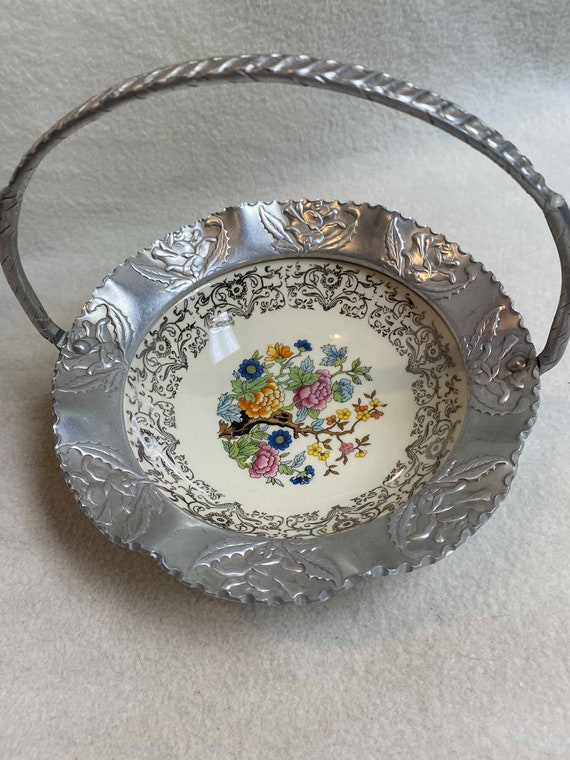 【アンティーク】Farber & Shlevin社製 ハンドメイド雑貨 Vintage Farber and Shlevin Floral Dish With Hammered Aluminum Edge