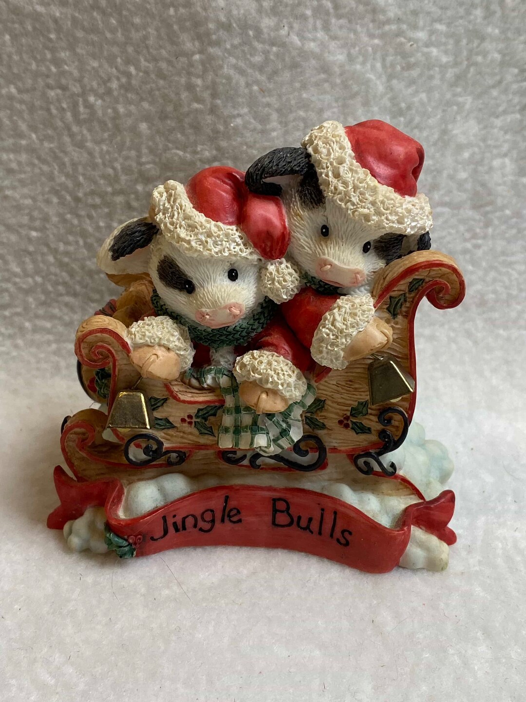 Mary's Moo Moos Figurine Two Cows on Sleigh 'jingle Bulls' Musical