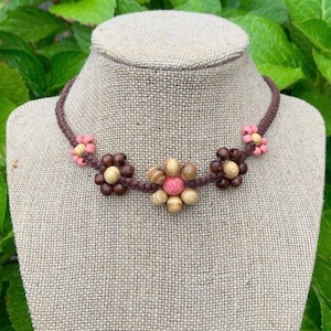 Wooden flower beaded hemp choker- hemp necklace with wooden beads- macrame hemp choker
