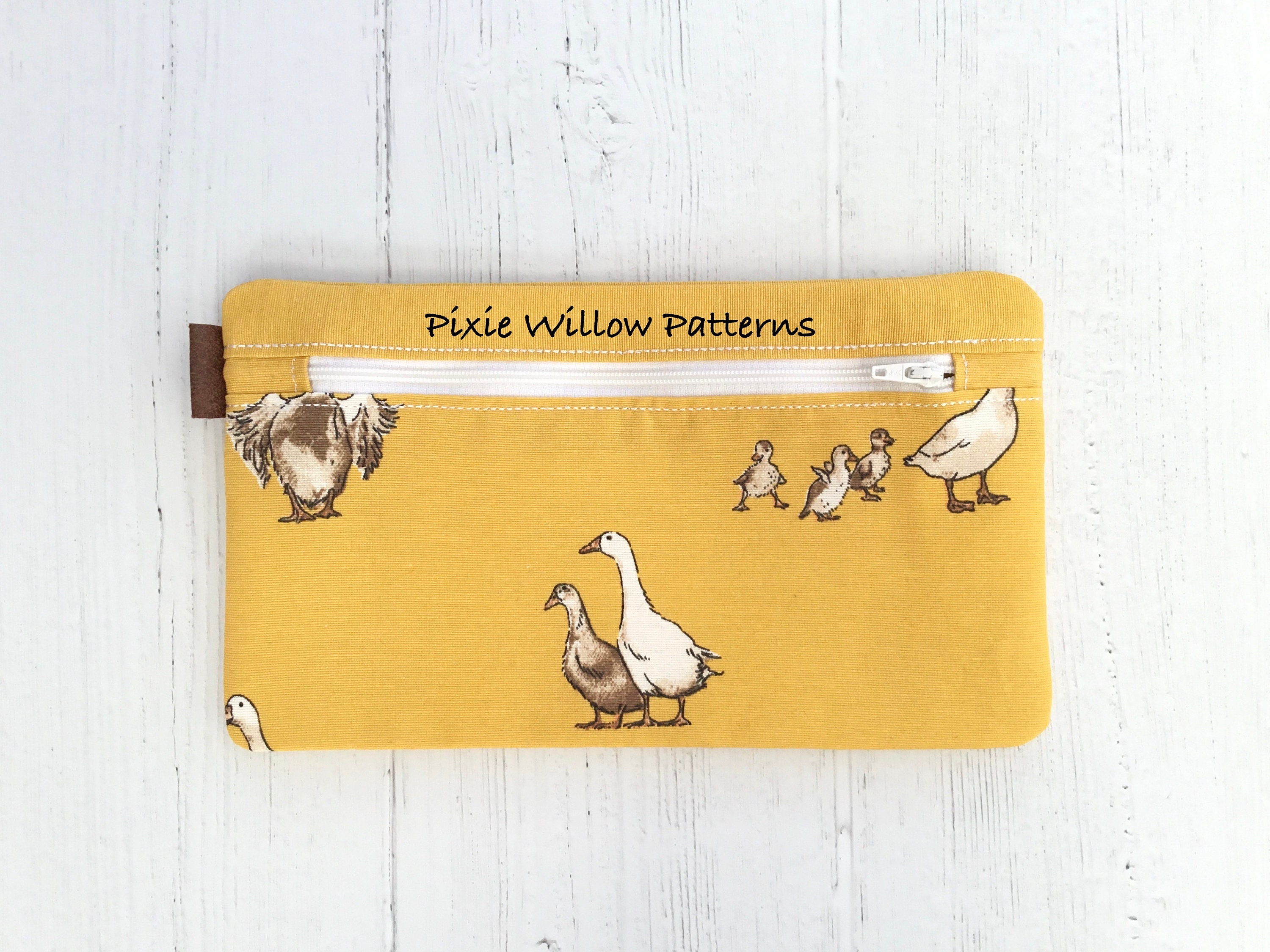 ITH Zipper Bag With Tab Tops in 4 Sizes. Machine Embroidery Etsy UK