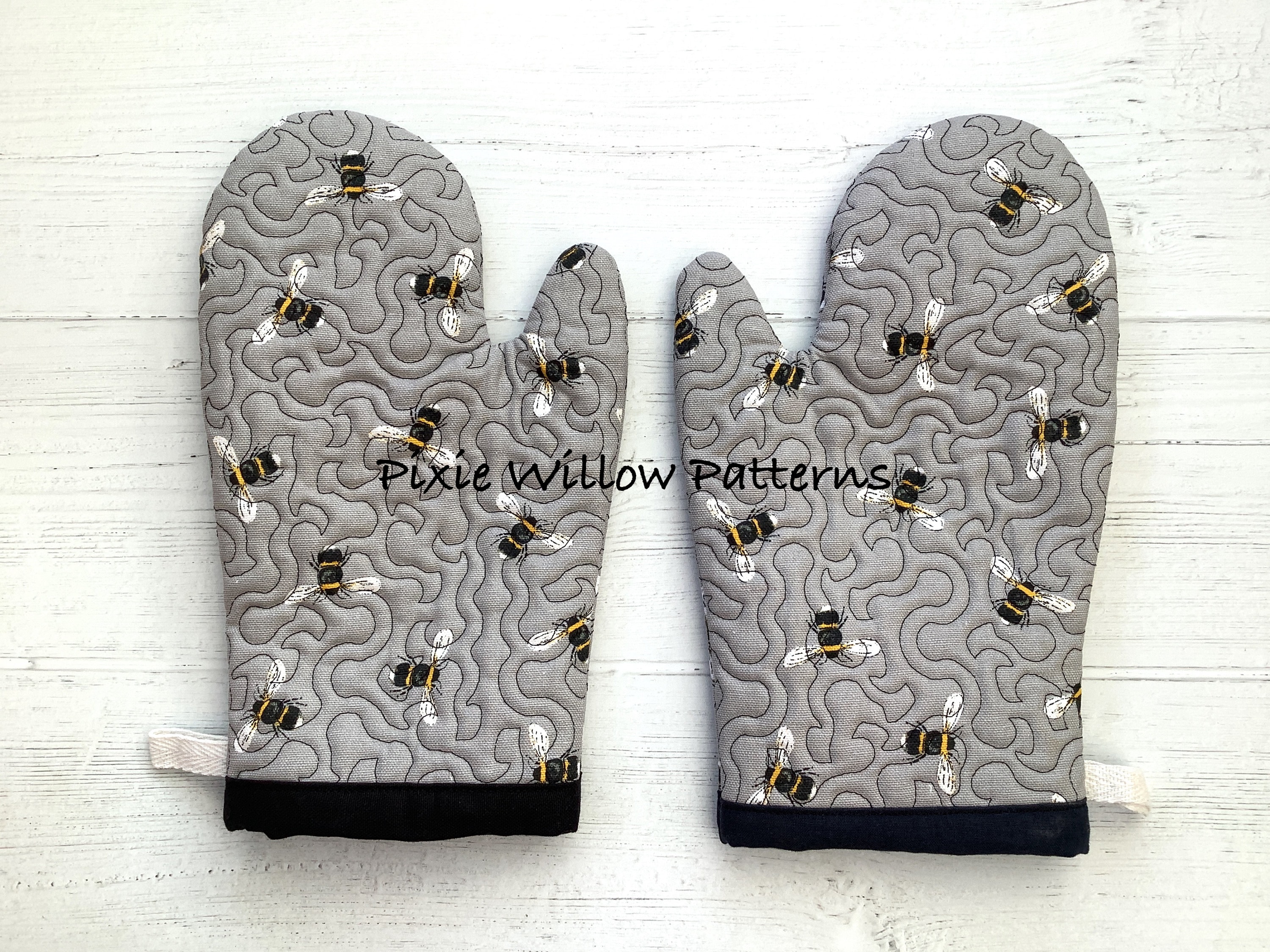 2x Embroidery File Oven Mitt Oven Mitt Baking Mitt Pot Holder ITH 20 X 36  Cm in the Hoop Oven Mitts Gloves Digital Embroidery Design 8x13 
