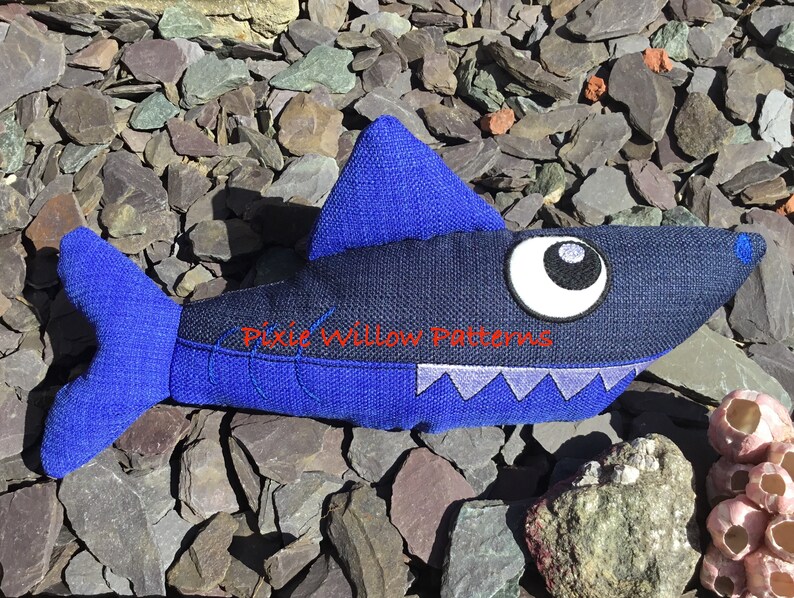 ITH Shark Stuffie for 5x7 and 6x10 Hoops Machine embroidery | Etsy