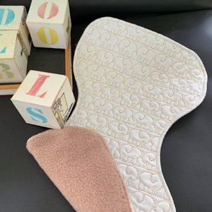 Burp Cloth with elephant quilting. Machine embroidery pattern for 7.9x11 and 8x12hoops