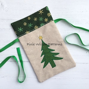 ITH クリスマス ツリー ギフト バッグ。クリスマス イン ザ フープ プロジェクト。機械刺繍パターン、5x7、6x10、8x12 フープ用の完全に裏地付きのトリート バッグ。