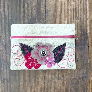 ITH Fully Lined Zipper Bag - machine embroidery design of Flower Collage Applique by Pixie Willow Patterns
