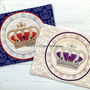 Wzór na podkładkę ITH Crown Placemat. W tamborku Wzór haftu maszynowego maty stołowej z koroną do tamborków 7,9x11 i 9x12