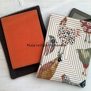 ITH Tablet case / book sleeve pattern with quilted rectangles design. Machine embroidery design for 8x12 and 9x12 hoops.