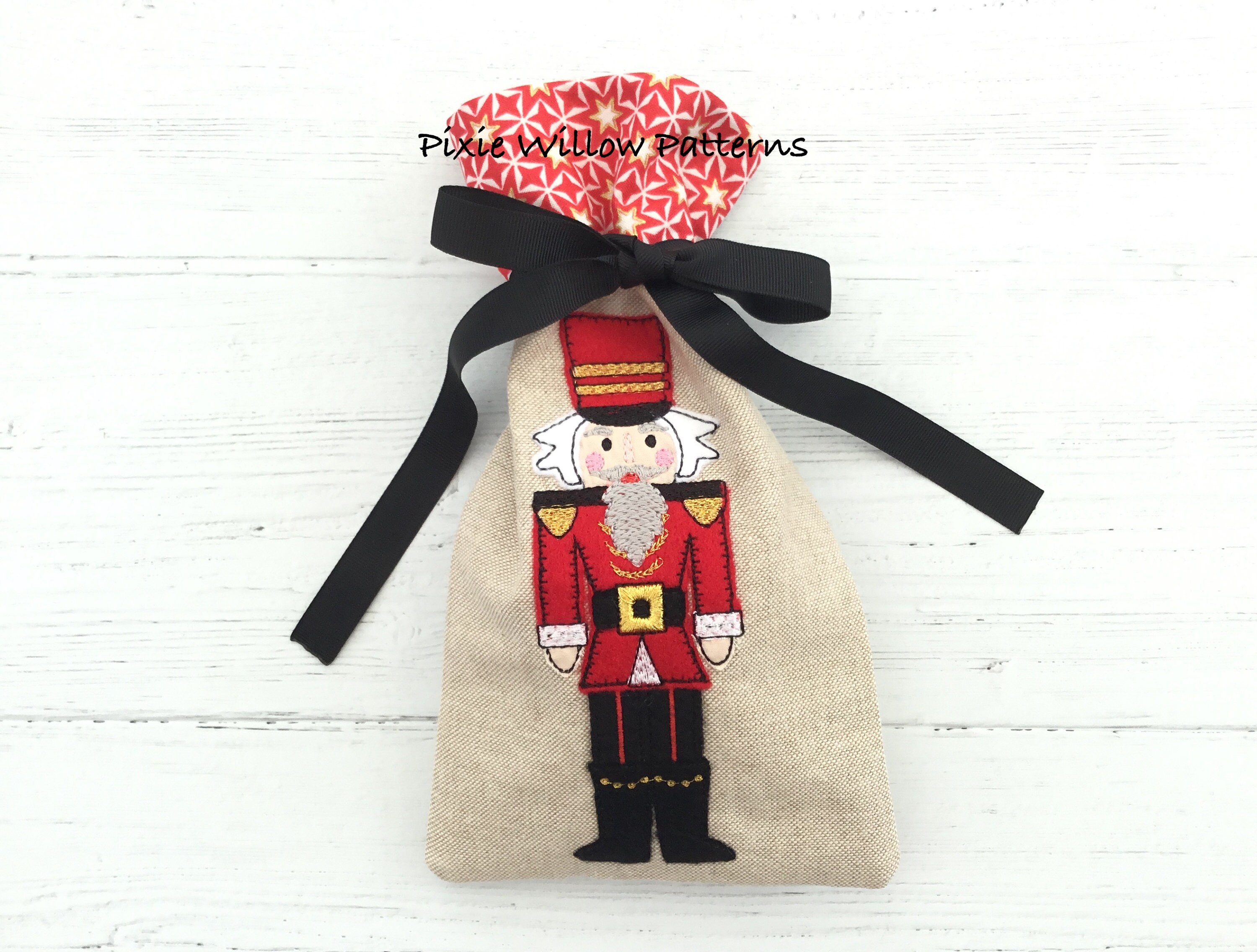 ITH Nutcracker Gift Bag. Christmas in the Hoop Project. Etsy