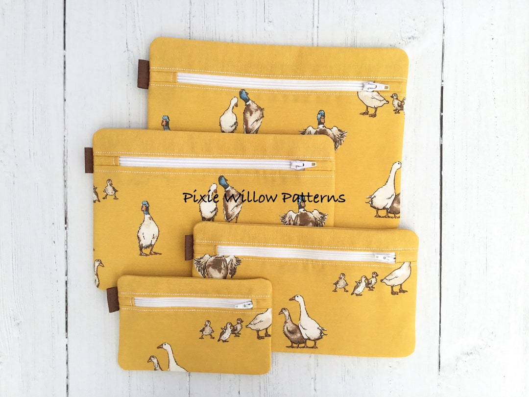 ITH Zipper Bag With Tab Tops, in 4 Sizes. Machine Embroidery Pattern