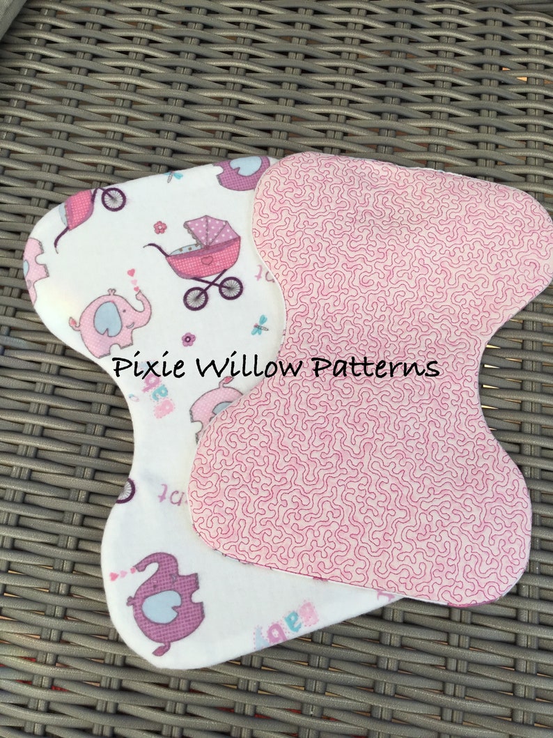 In de hoepel Burp Cloth voor 7.9x11 & 8x12 Hoops. In de hoepel Baby cadeau, machine borduurpatroon door Pixie Willow Patterns afbeelding 6