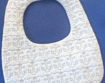 ITH-babyslabbetje met ankerquilt. Machineborduurpatroon. Voor ringen van 6 x 10 en 8 x 10