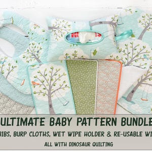 Pacote de moldes Ultimate EASY Baby ITH. Babadores acolchoados de dinossauro, lenços umedecidos reutilizáveis, paninhos de boca e porta-lenços umedecidos para bordado à máquina.