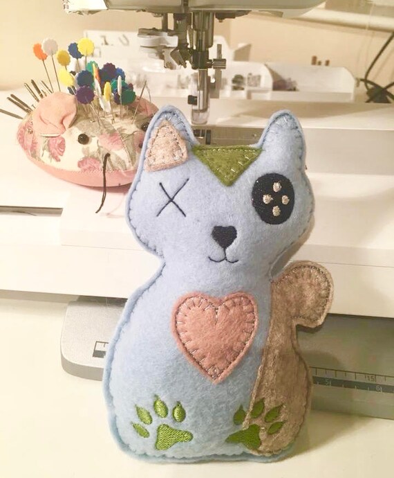 ITH Project Cat Pin cushion 5x7 hoop Machine Embroidery Etsy