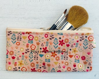 ITH Make Up Bag. Fully lined zipper bag. Machine Embroidery design for 6x10 hoop.