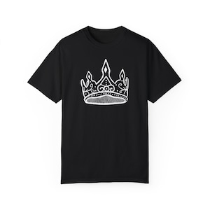 TYRANT, Beyoncé Cowboy Carter Tour Apparel, Crowned Vibes Unisex T-shirt, Strój codzienny, Styl letni, Minimalistyczny design