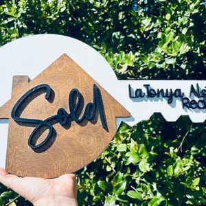 Key Realtor Sign | Personalized Realtor Sign | Sold By Key Sign | Sold Key Sign For Realtor | Realtor Closed Sign | Sold By Sign
