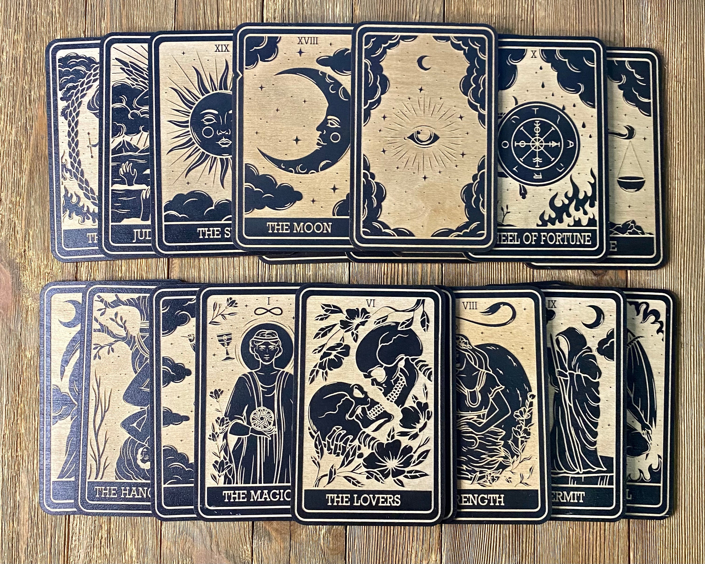 18 | the Moon Tarot Card | Major Arcana | Mystic Wooden