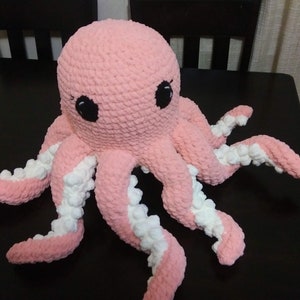 Crochet Octopus with Bernat Blanket yarn.  Extra Large!  Made to order