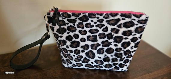Leopard Print Bag, Leopard Print Clutch,  Makeup Bag.  Plush Faux Fur.