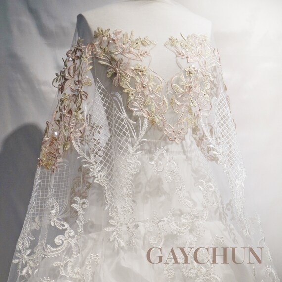 Tissu GAYCHUN fleur fleur fleur 3D broderie dentelle robe de mariée Ivoire 42a6e4 Tissu GAYCHUN fleur fleur fleur 3D broderie dentelle robe de mariée Ivoire 42a6e4