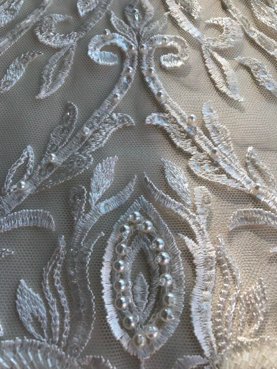 Robe GAYCHUN de mariée en perles GAYCHUN Robe broderie tissu dentelle 1a441d Robe GAYCHUN de mariée en perles GAYCHUN Robe broderie tissu dentelle 1a441d