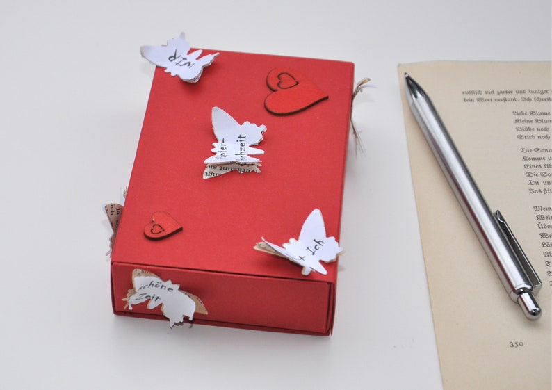 1. Hochzeitstag, Papierhochzeit, Schachtel zum Verpacken von einem kleinen Geschenk, Geldgeschenk Geschenkschachtel, deutsch und englisch Bild 3