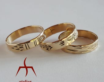 bronze ring for men and women, engraved with original designs