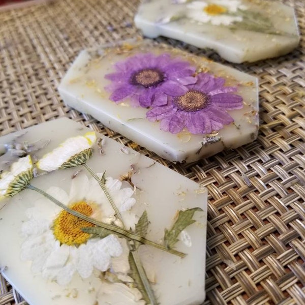 Wax sachet, white beeswax, pressed flowers, closet freshener, hostess gift, housewarming, fragrant, window decor, area freshener, suncatcher