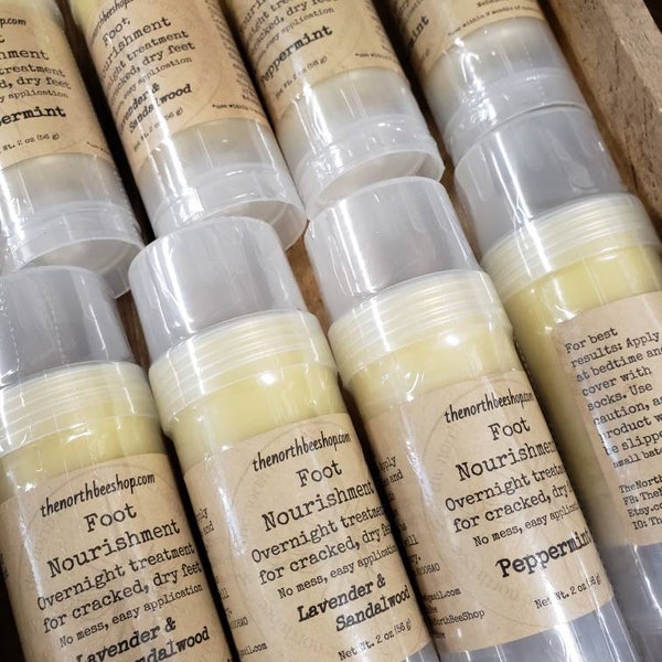 Crema para pies en barra: tratamiento para talones agrietados, menta, lavanda y sándalo o árbol de té.