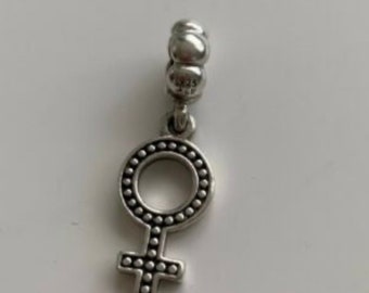 Authentic very rare and retired pandora sterling silver 925 Venus charm