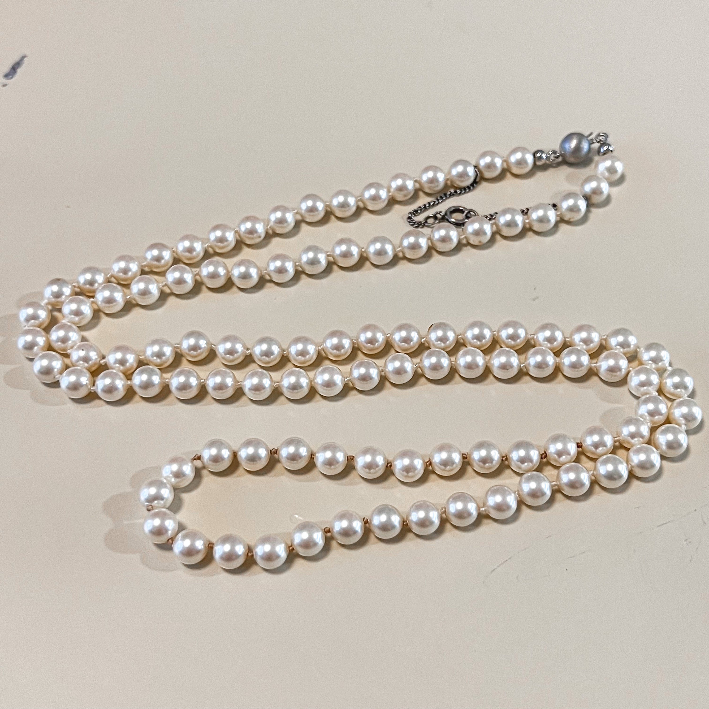 Vintage Silver Lock Pearl Necklace - Etsy