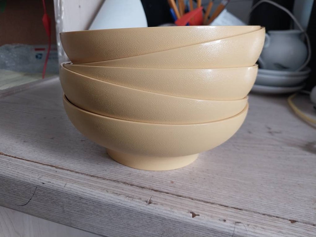 Vintage Tupperware Cereal Bowls.. Number 890 Etsy